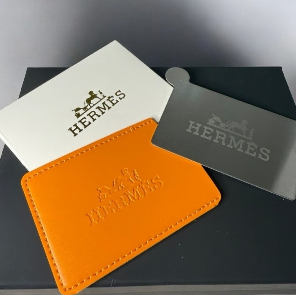 NEW Hermes Beauty Vibrant Orange Card Holder/ Mirror In Envelope Box
